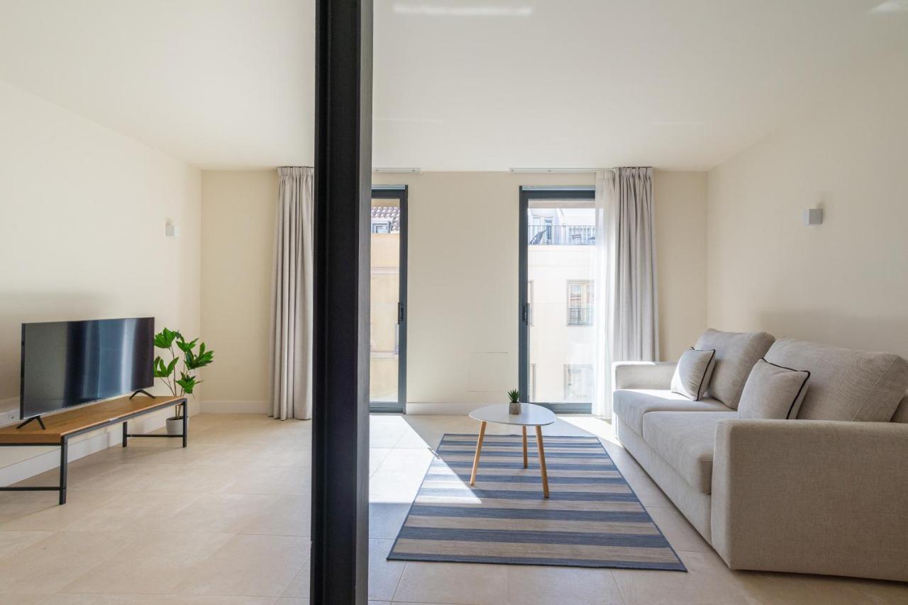 Urbe10 Carreteria Big Terrace Suite Малага Экстерьер фото