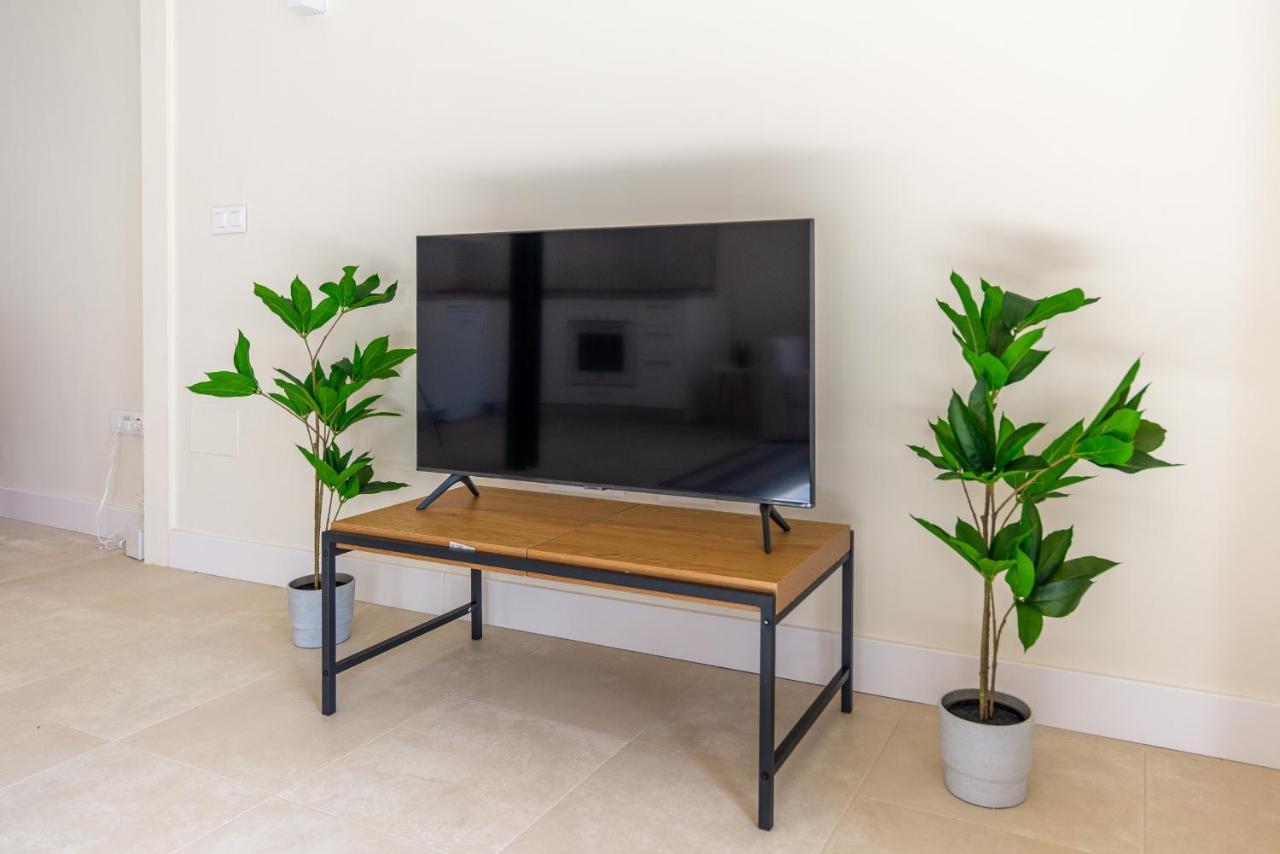 Urbe10 Carreteria Big Terrace Suite Малага Экстерьер фото