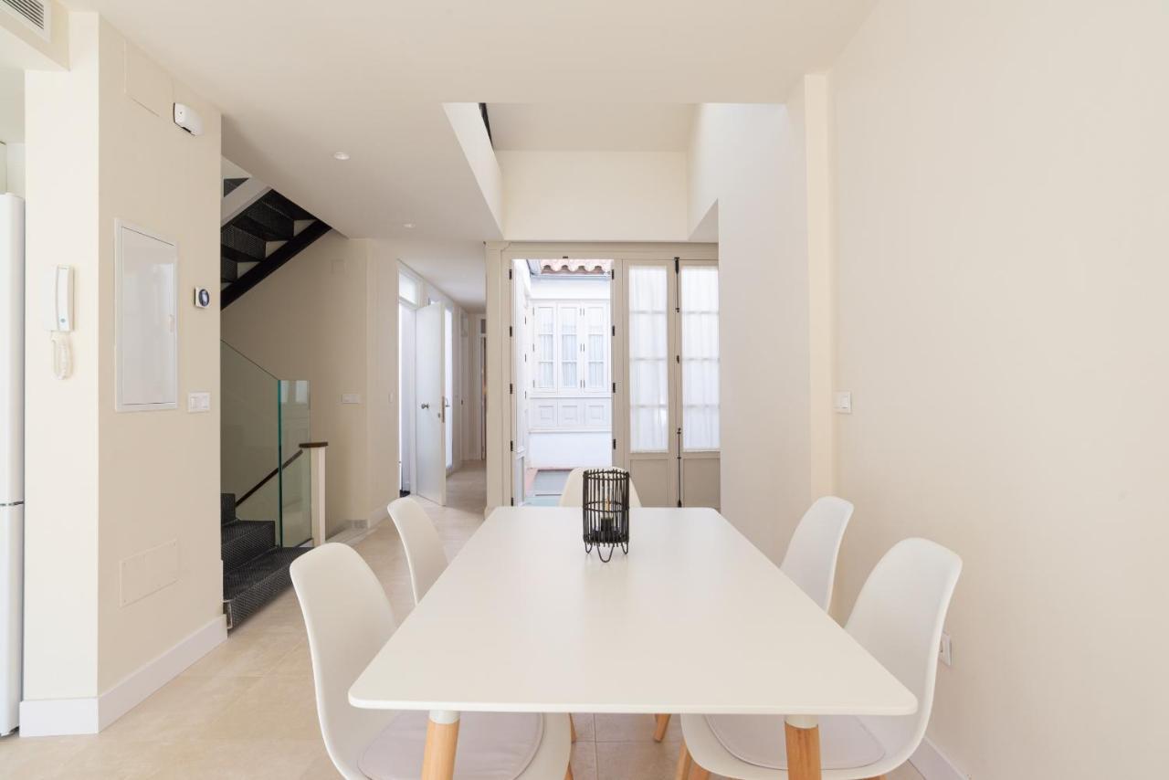 Urbe10 Carreteria Big Terrace Suite Малага Экстерьер фото