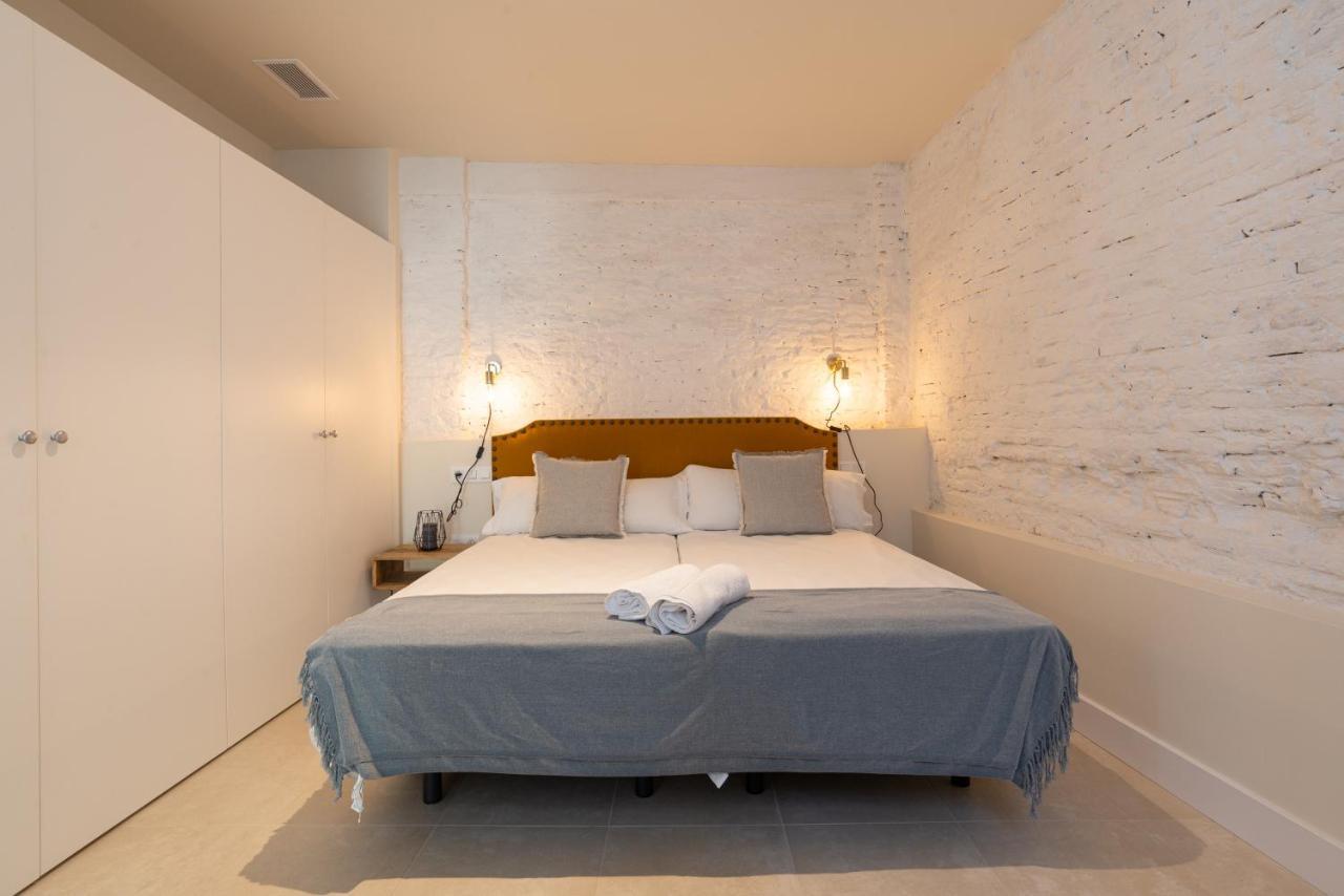 Urbe10 Carreteria Big Terrace Suite Малага Экстерьер фото
