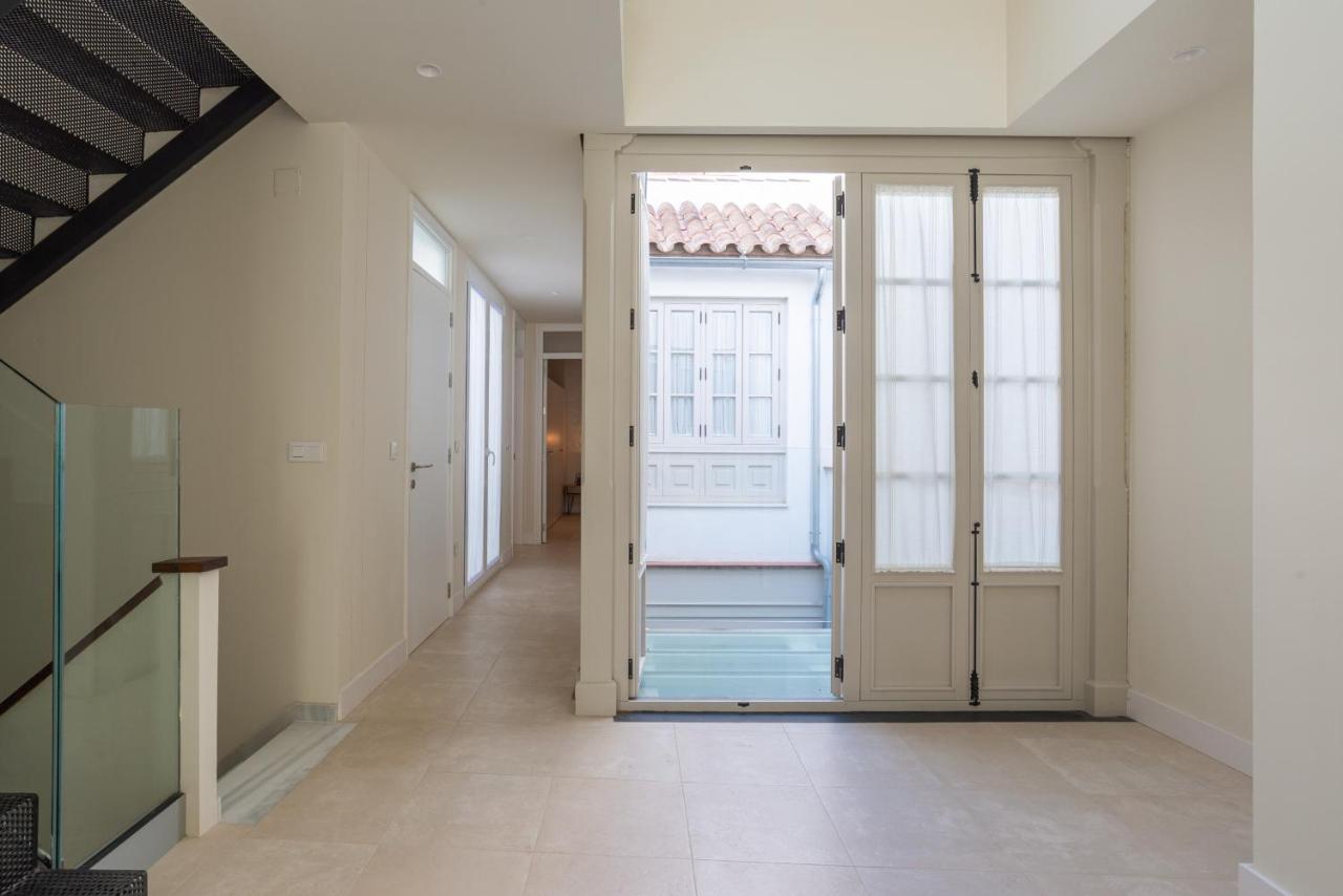 Urbe10 Carreteria Big Terrace Suite Малага Экстерьер фото